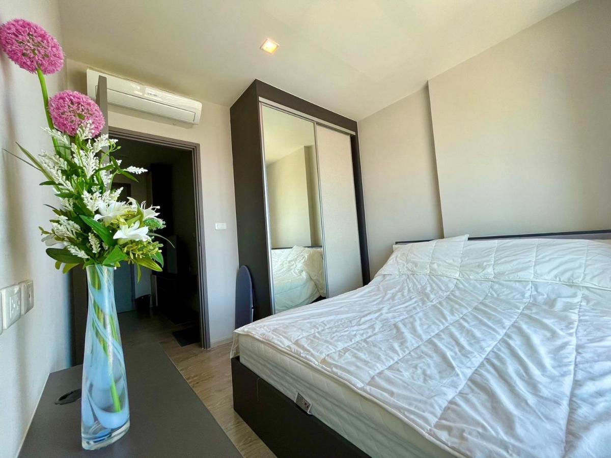 The Base By Fantasea Beach Appartamento Pattaya Esterno foto