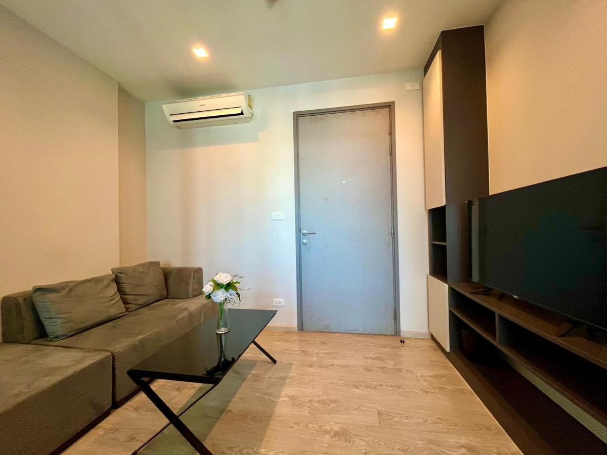 The Base By Fantasea Beach Appartamento Pattaya Esterno foto