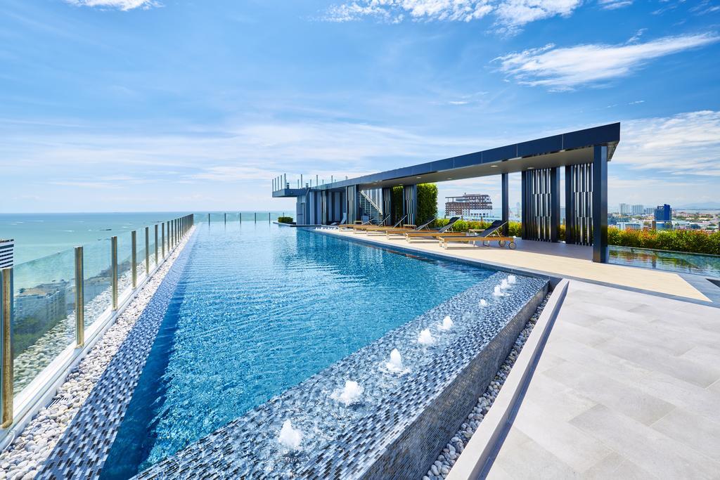 The Base By Fantasea Beach Appartamento Pattaya Esterno foto